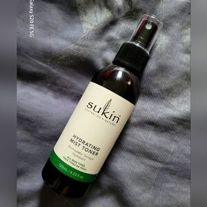 ⭐️Sukin Hydrating Mist Toner⭐️